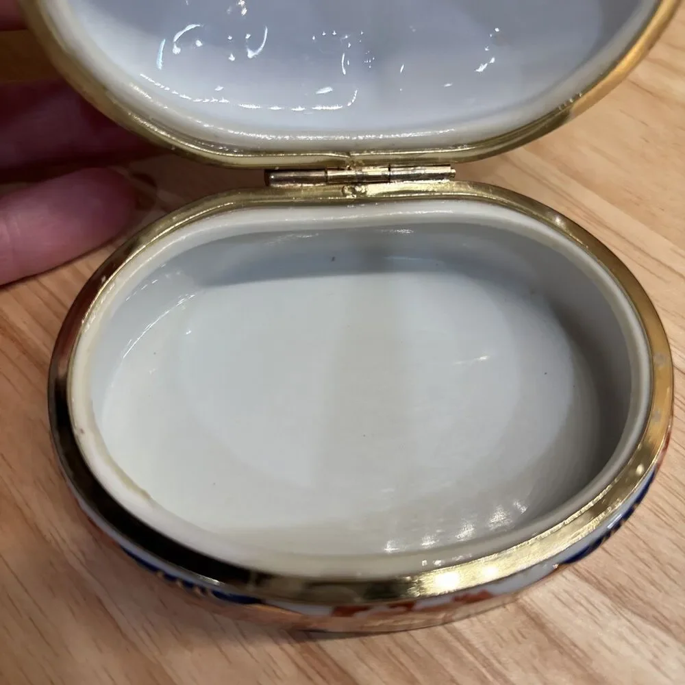 VTG Andrea by Sadek Imari Dove Love Birds Porcelain/hinged  Trinket Box